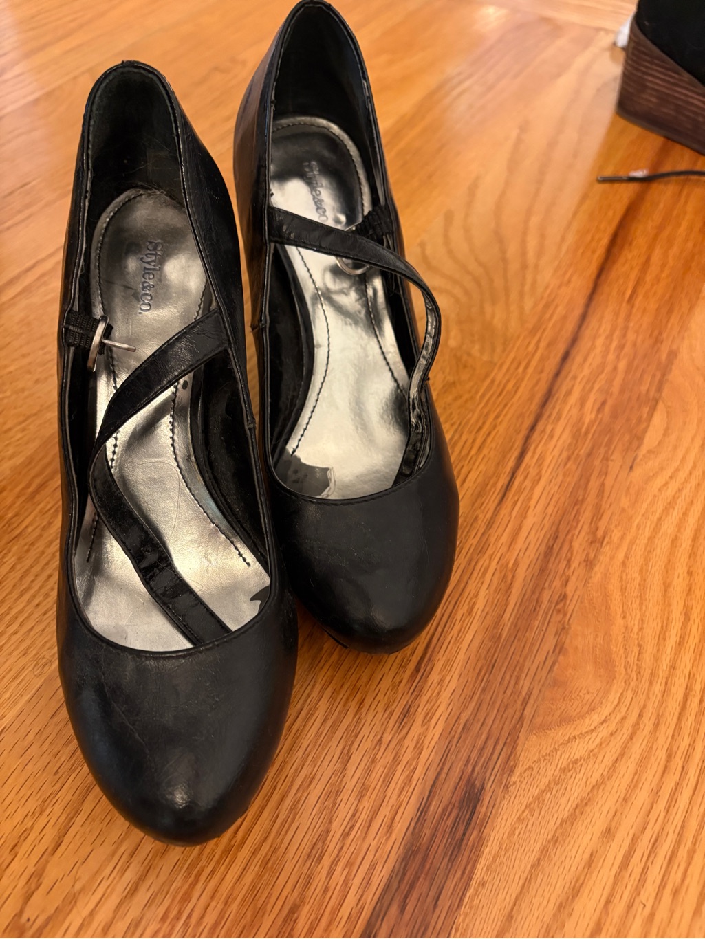 Style & Co. Black Cross-Strap Mary Jane Heels
